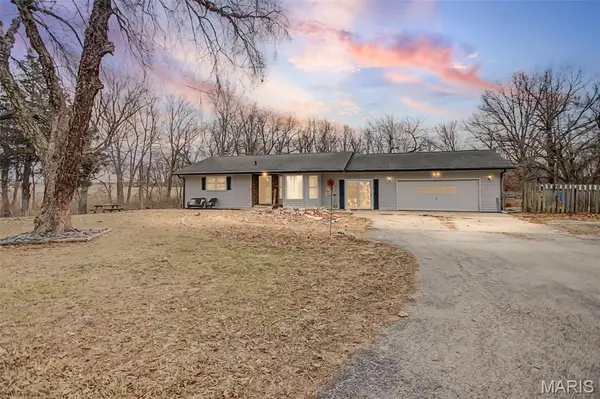 1943 Baldwin Road, Jacksonville, IL 62650