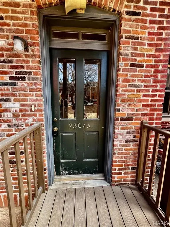 2304 S 10th Street #R, Saint Louis, MO 63104 - #3