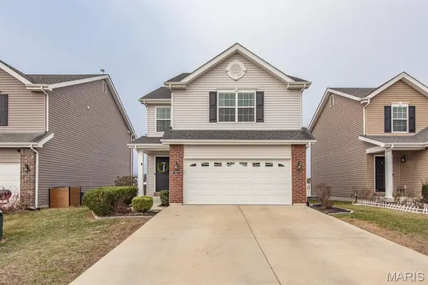 3312 Charlestowne Crossing Drive, St Charles, MO 63301
