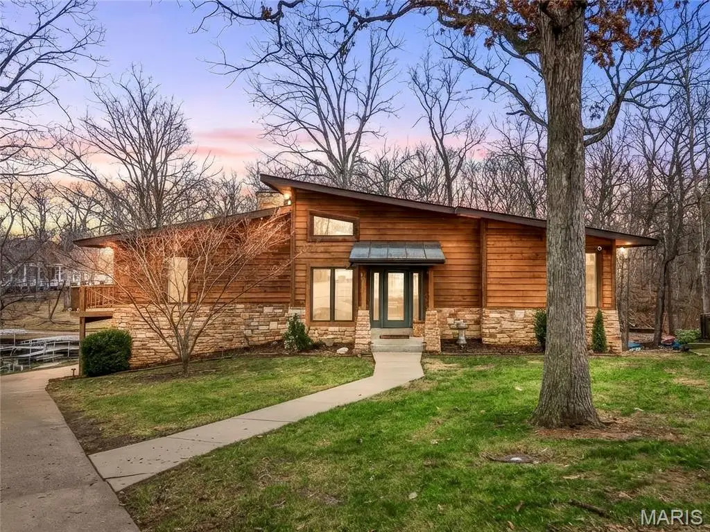 628 Beaver Court, Lake Saint Louis, MO 63367 - #1