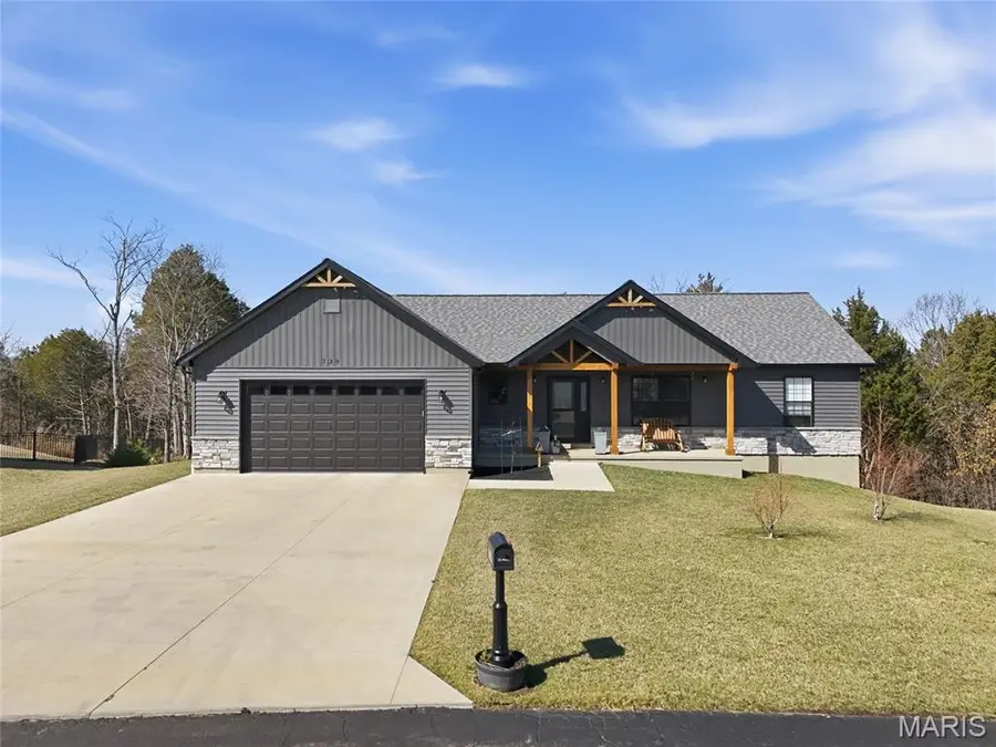 739 Red Clover Drive, High Ridge, MO 63016 - #2