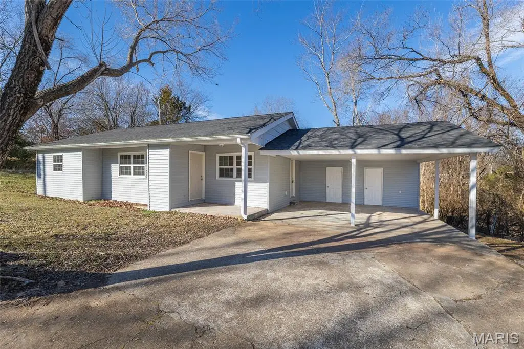 1515 N 5th Street, Poplar Bluff, MO 63901 - #1