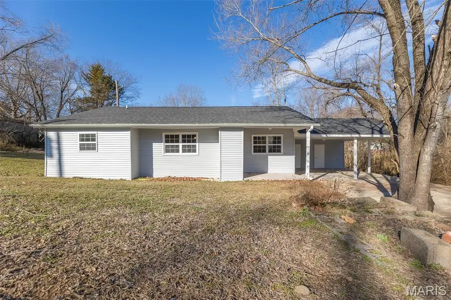 1515 N 5th Street, Poplar Bluff, MO 63901 - #2