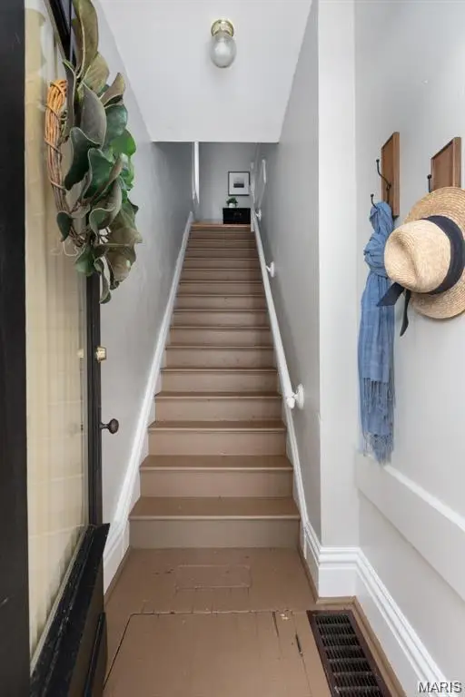 2628 Arkansas Avenue, Saint Louis, MO 63118 - #3