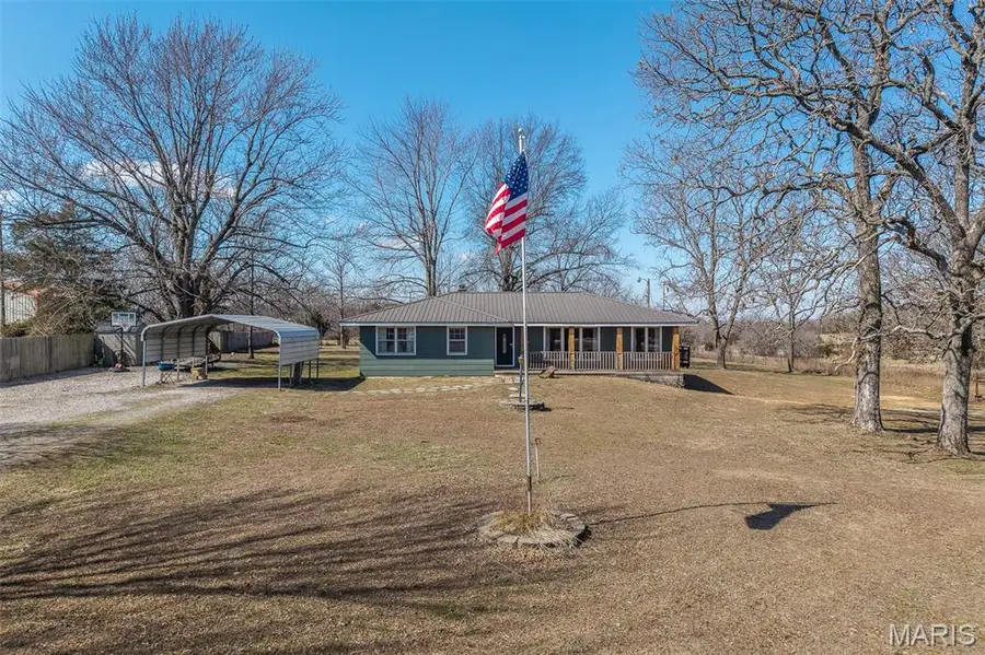 407 N Newport Avenue, Conway, MO 65632 - #2