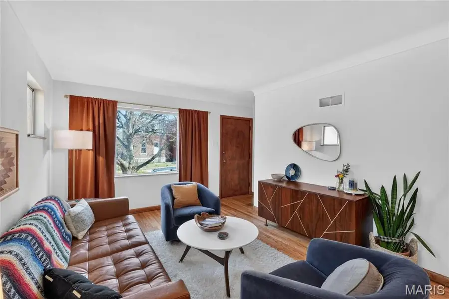 3161 Ohio Avenue, Saint Louis, MO 63118 - #3