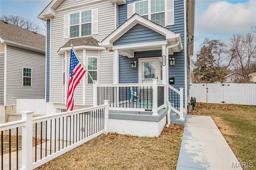 7057 Mitchell Avenue, Richmond Heights, MO 63117 - #2