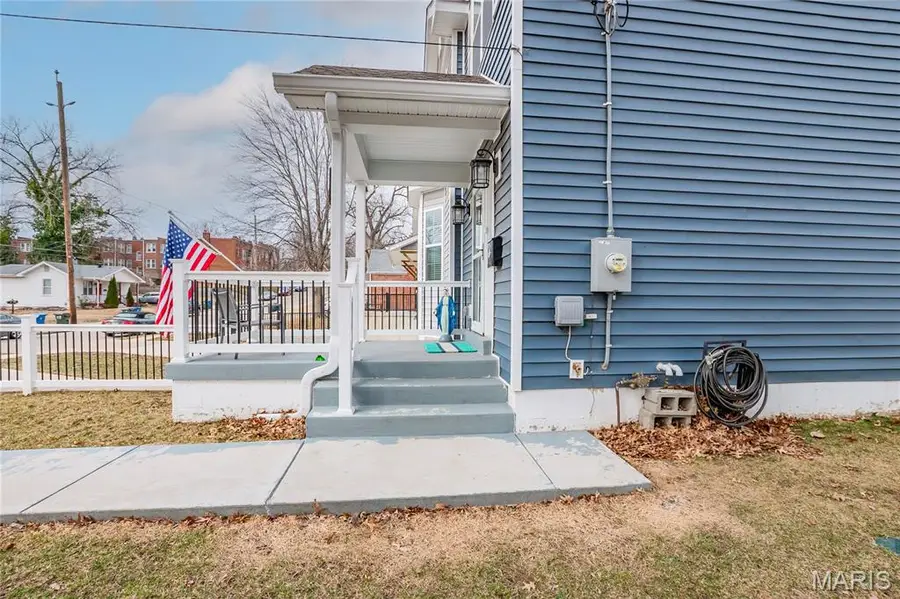 7057 Mitchell Avenue, Richmond Heights, MO 63117 - #3