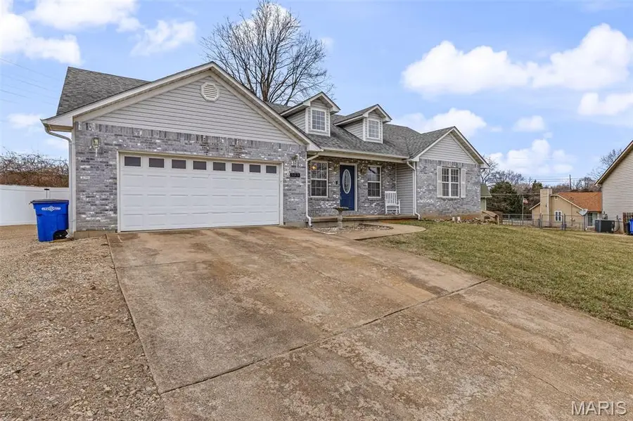 609 Meadowbrook Court, Desloge, MO 63601 - #2