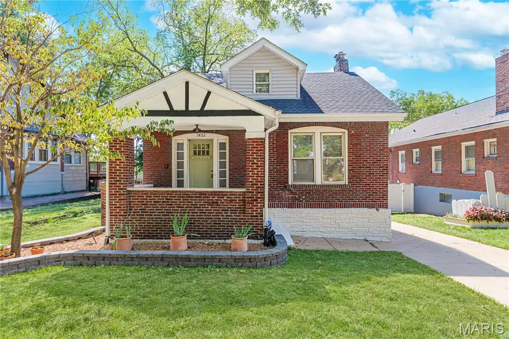 7432 Warner Avenue, Richmond Heights, MO 63117 - #1
