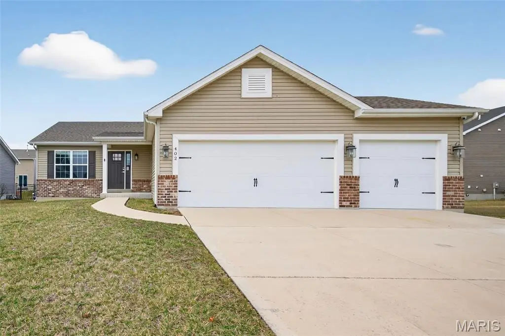 402 Charlestowne Place Drive, Saint Charles, MO 63301 - #1