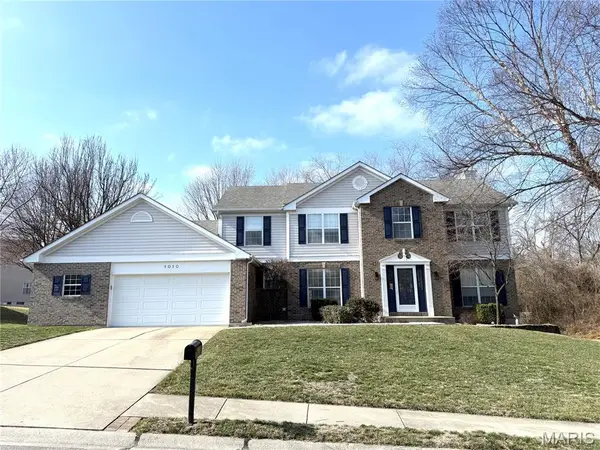 1010 Hawthorne Place, O'Fallon, IL 62269