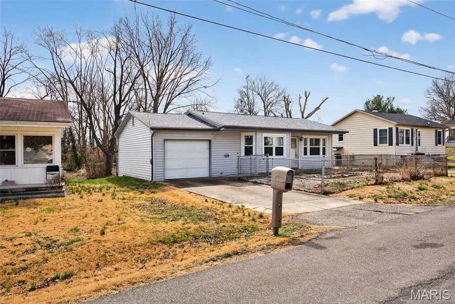 630 Charles Street, Cape Girardeau, MO 63701 - #3