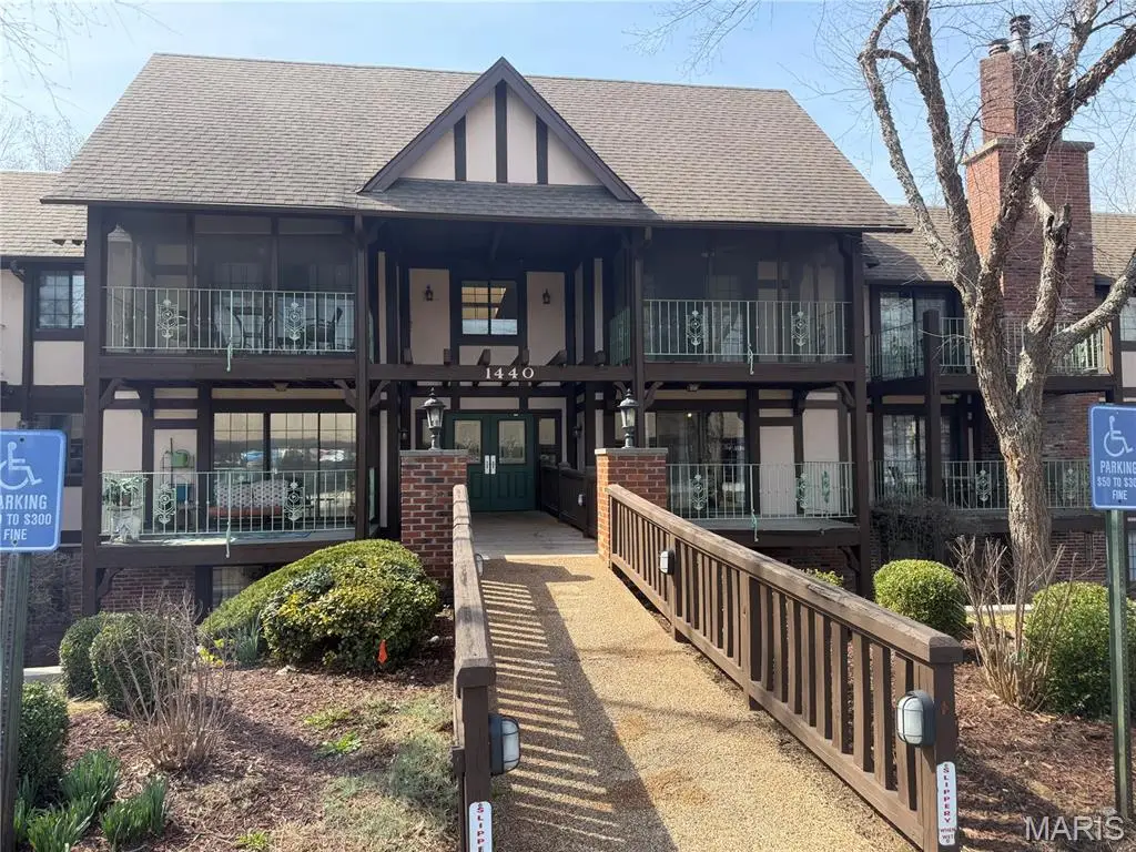 1440 Heritage Landing #208, Saint Charles, MO 63303 - #1