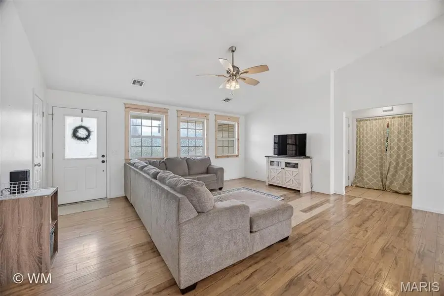 1134 Applelane, Lebanon, MO 65536 - #2