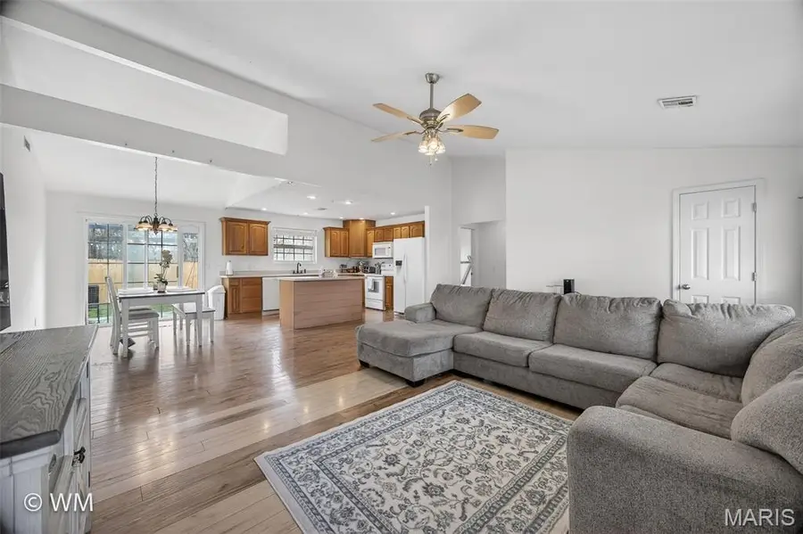 1134 Applelane, Lebanon, MO 65536 - #3