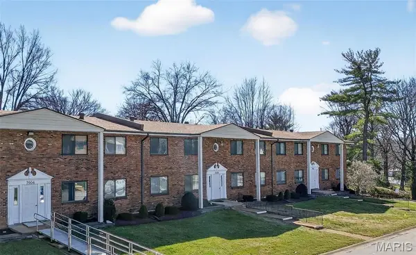 7908 Camelot Lane #4, St Louis, MO 63123