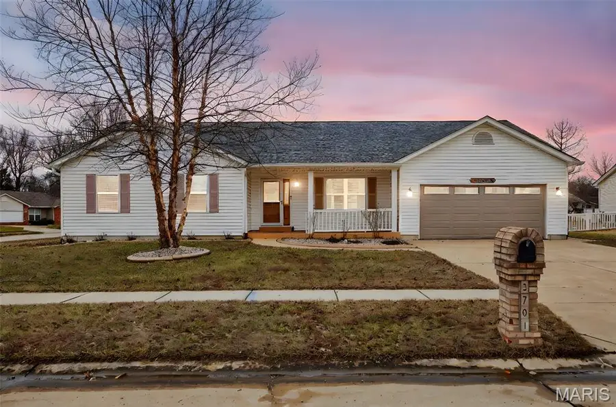 3701 Bedford Pointe Court, Wentzville, MO 63385 - #2