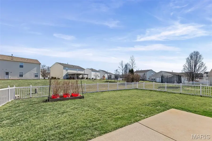 415 Falling Leaf Way, Mascoutah, IL 62258 - #2