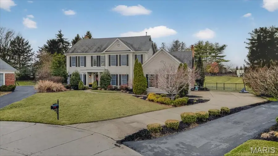 2221 Stonegate Manor Court, Chesterfield, MO 63017 - #3