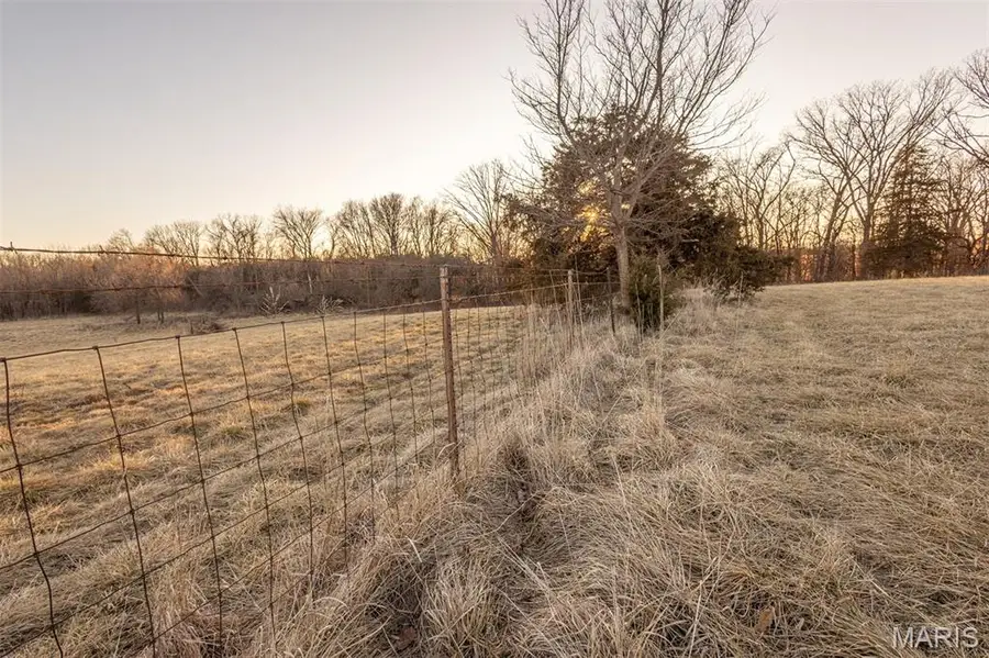 48883 Huntington Lane, New London, MO 63459 - #3