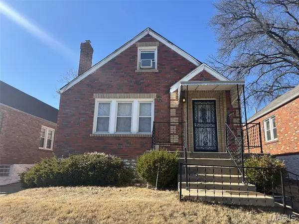 5979 Drury Lane, St Louis, MO 63147