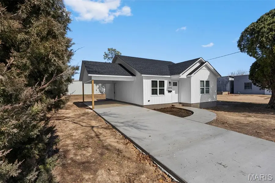 306 E 3rd Street, Kennett, MO 63857 - #2