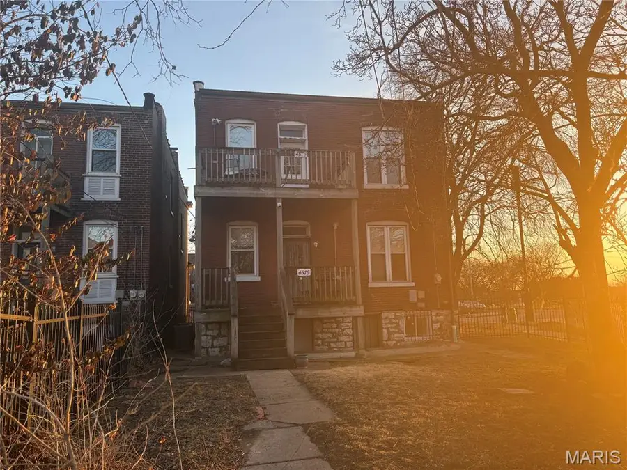 4579 Gibson Avenue, Saint Louis, MO 63110 - #2