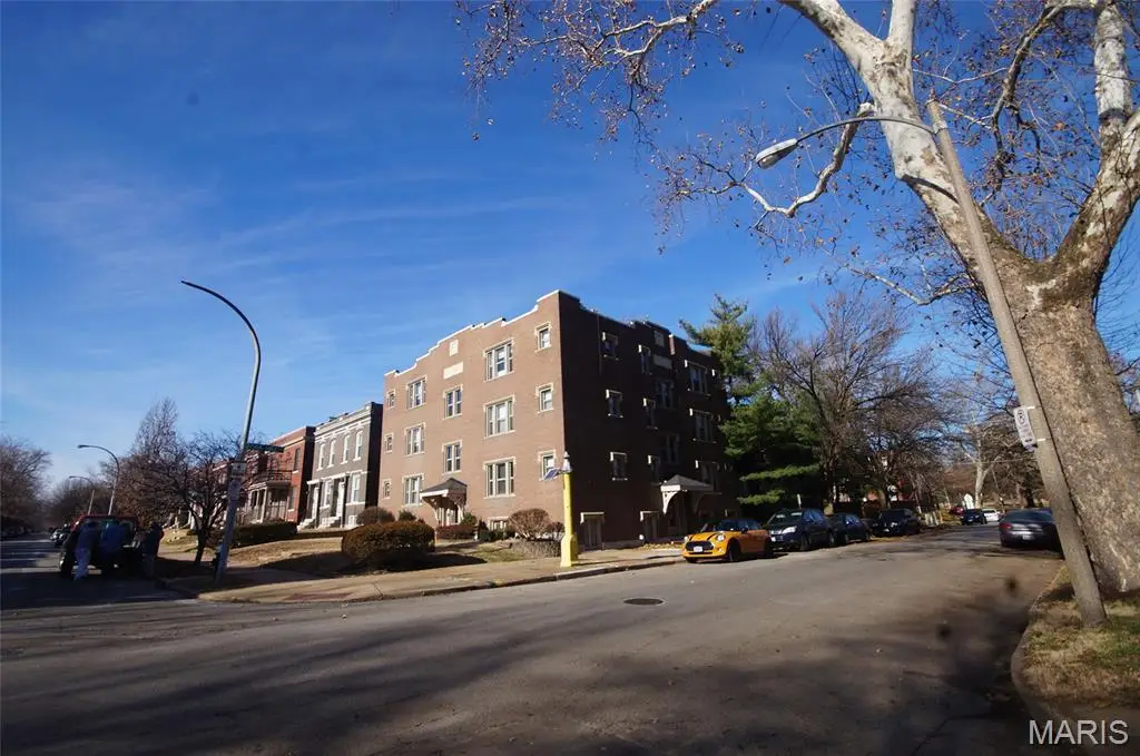 4103 Hartford Street, Saint Louis, MO 63116 - #1
