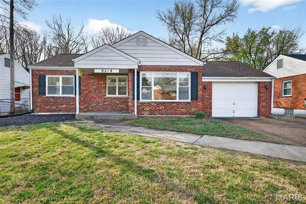 9518 Anchorage Lane, St Louis, MO 63126