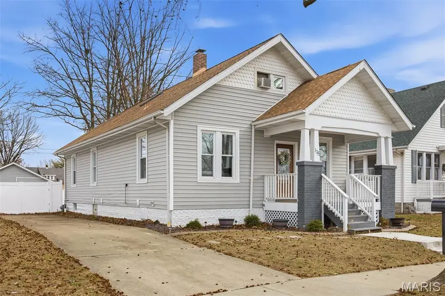 1715 Zschokke Street, Highland, IL 62249 - #2