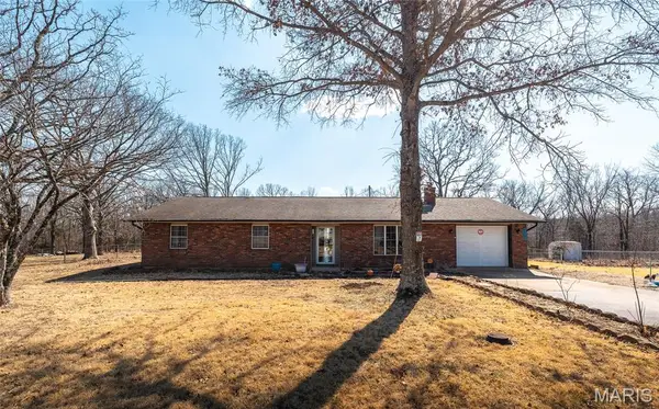 16700 Hardwood Lane, St Robert, MO 65584