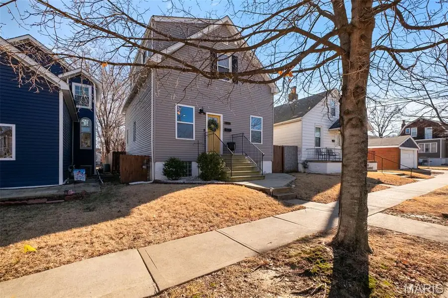 4836 Terrace Avenue, Saint Louis, MO 63116 - #2