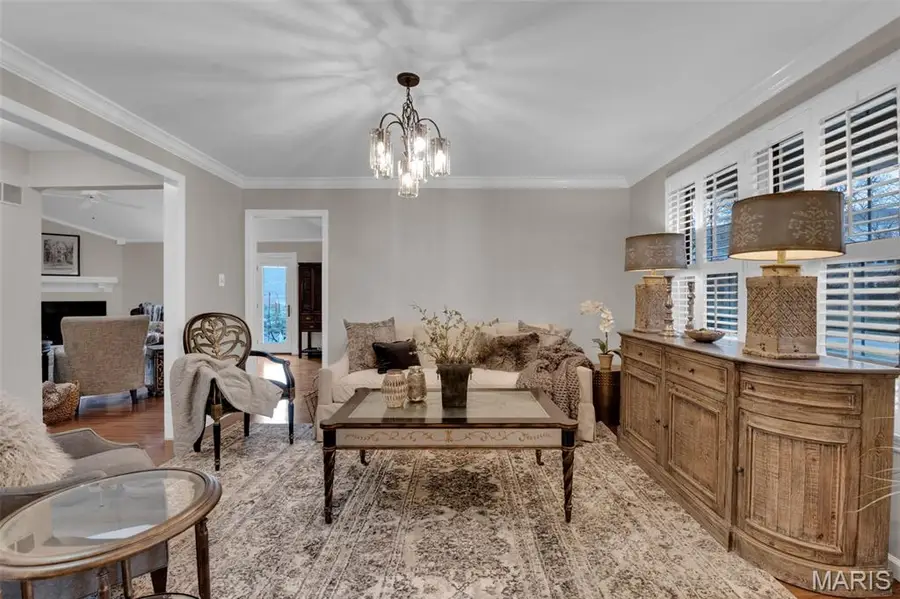 15812 Newton Ridge Drive, Chesterfield, MO 63017 - #3