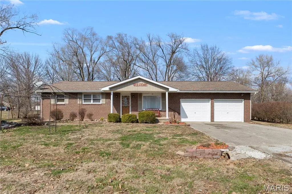 10 Erica Lane, Bunker Hill, IL 62014 - #1