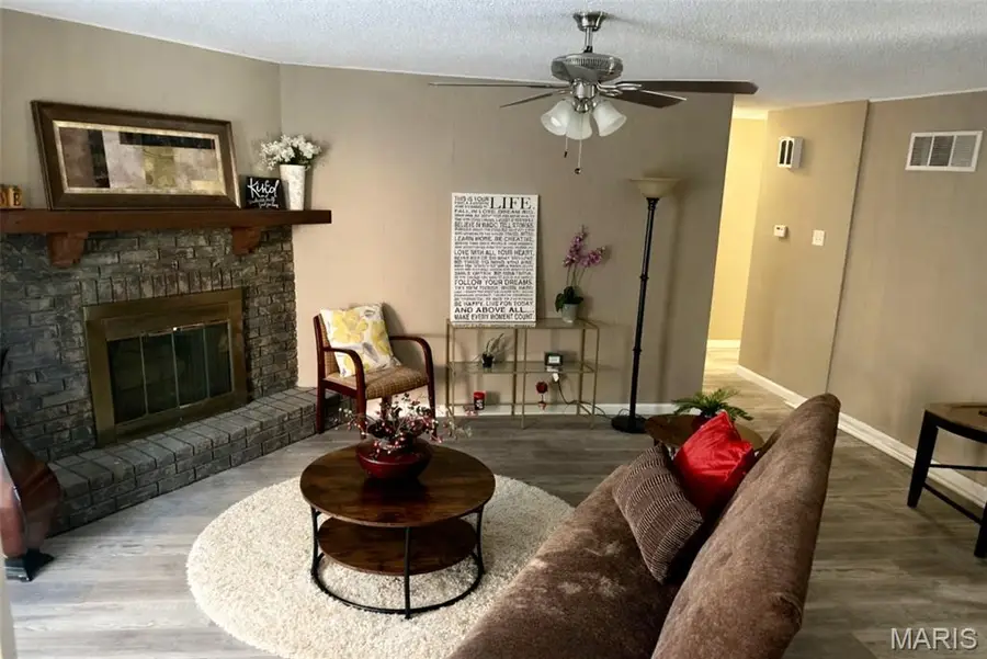 Address Withheld By Seller, Saint Louis, MO 63138 - #3