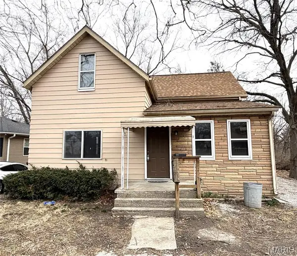 1006 N 2nd Street, Belleville, IL 62226