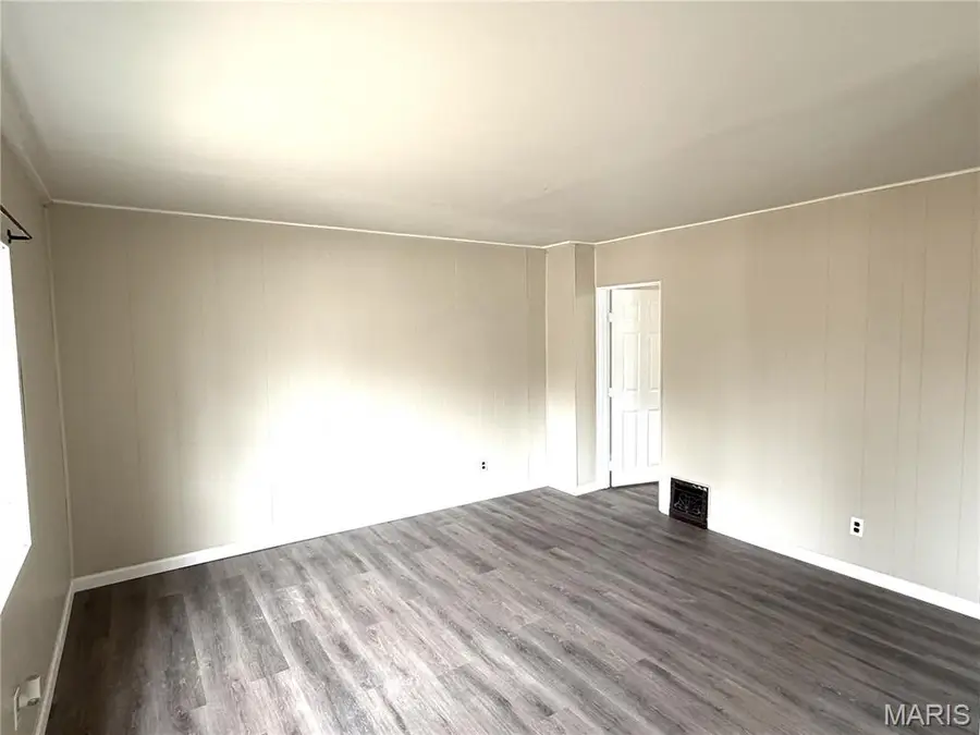 1006 N 2nd Street, Belleville, IL 62226 - #3