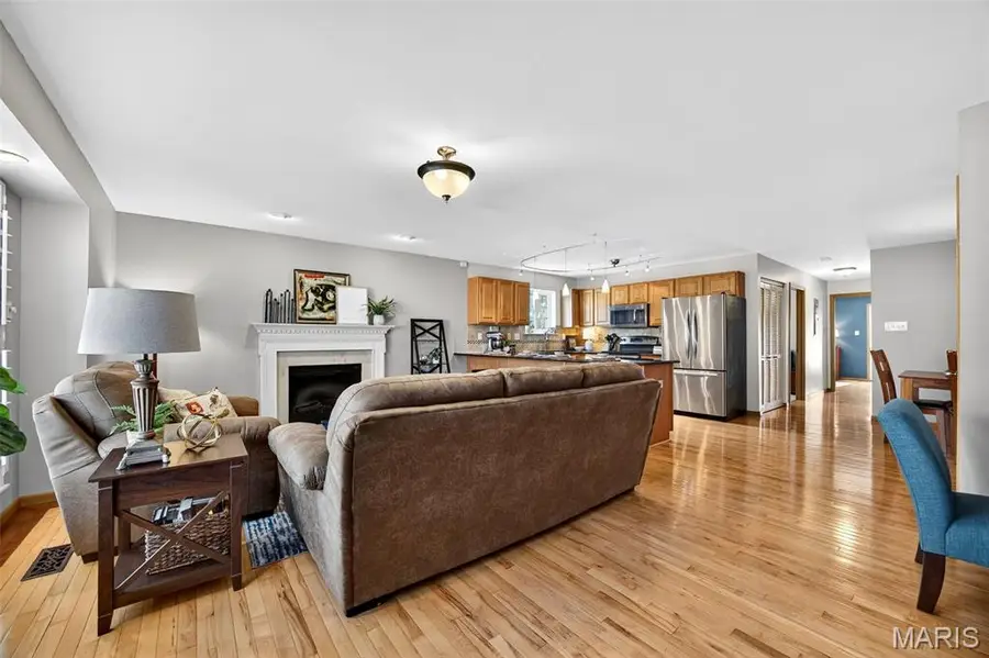 12121 Mckelvey Place #101, Bridgeton, MO 63044 - #3