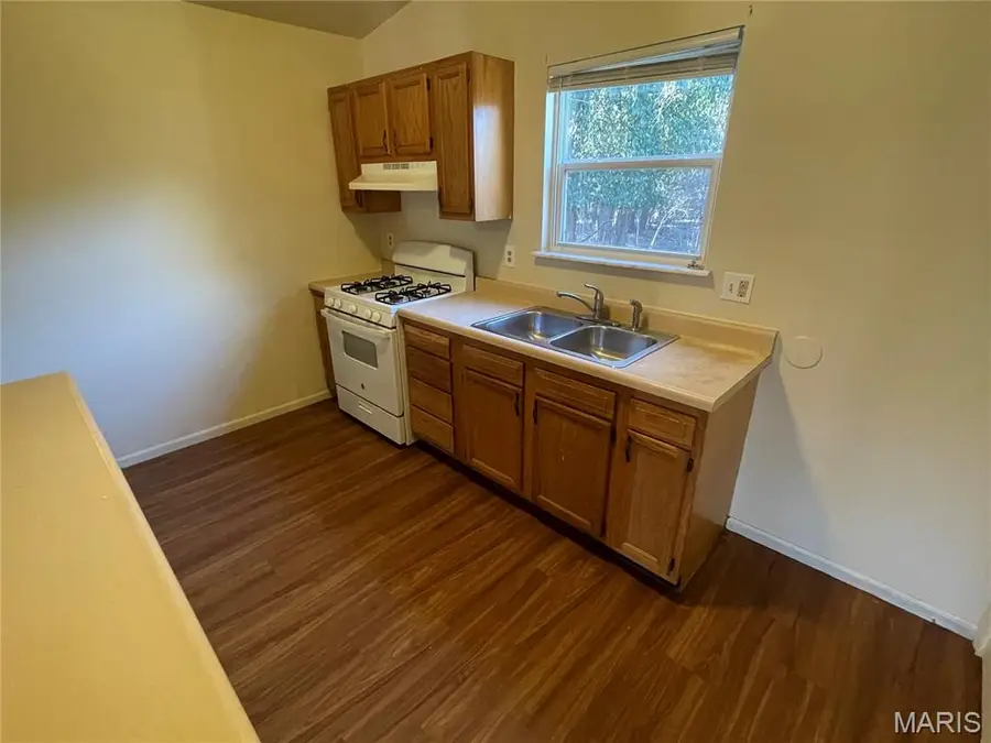 1418 Fletcher Street, Alton, IL 62002 - #2