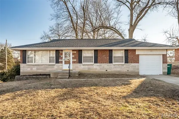 1232 Forest Home Drive, Bellefontaine Nghbrs, MO 63137