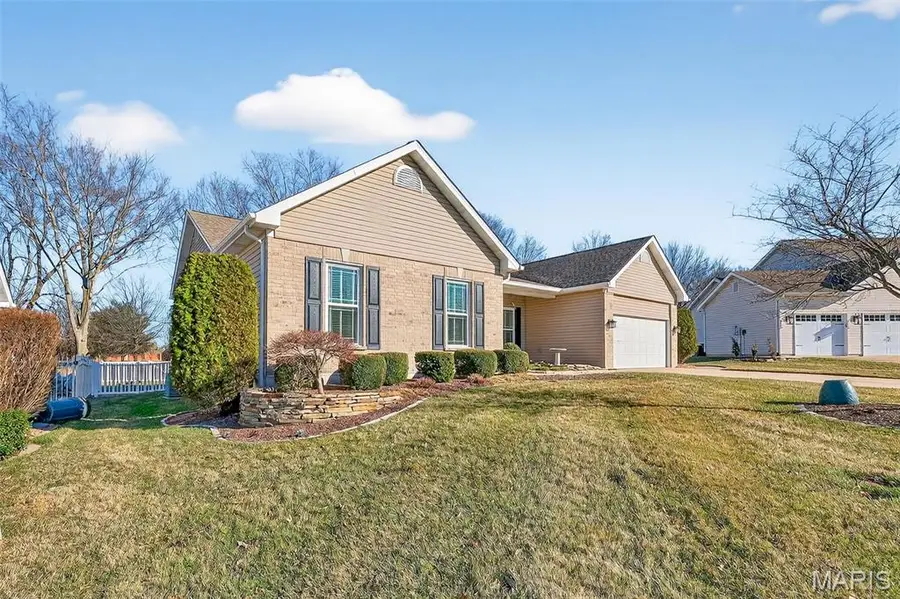 15 Canter Court, Saint Peters, MO 63376 - #3