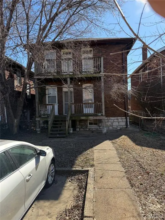 5045 Lindenwood Avenue, Saint Louis, MO 63109 - #3