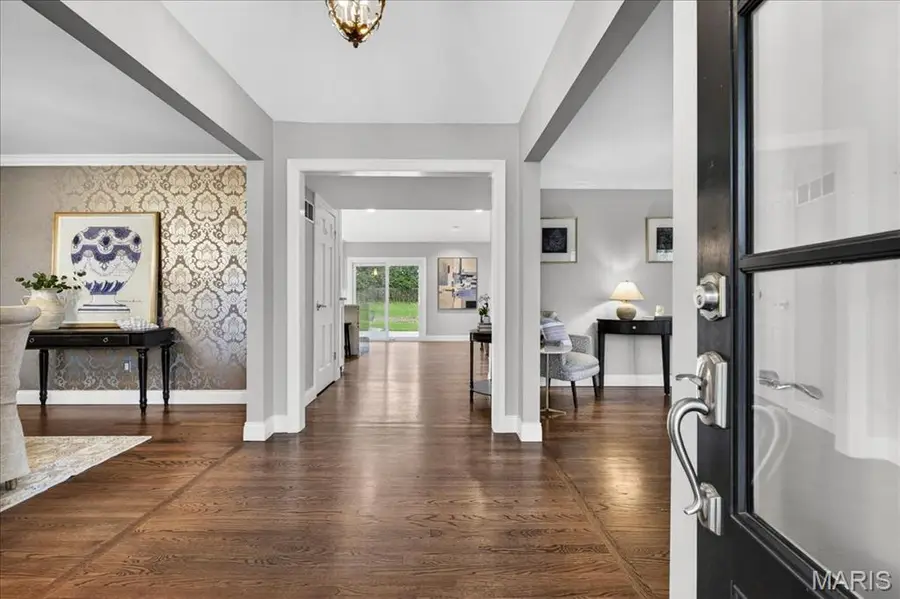 401 Steeplechase Lane, Frontenac, MO 63131 - #3