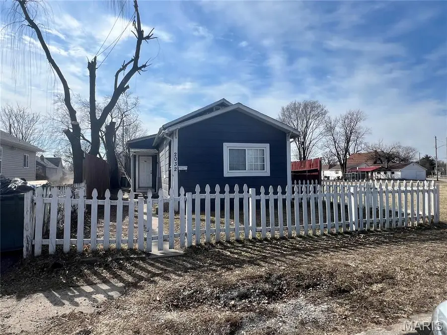 2032 Milan Avenue, Madison, IL 62060 - #3