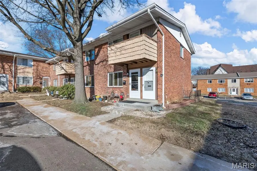 10622 Carroll Wood Way, Saint Louis, MO 63128 - #3