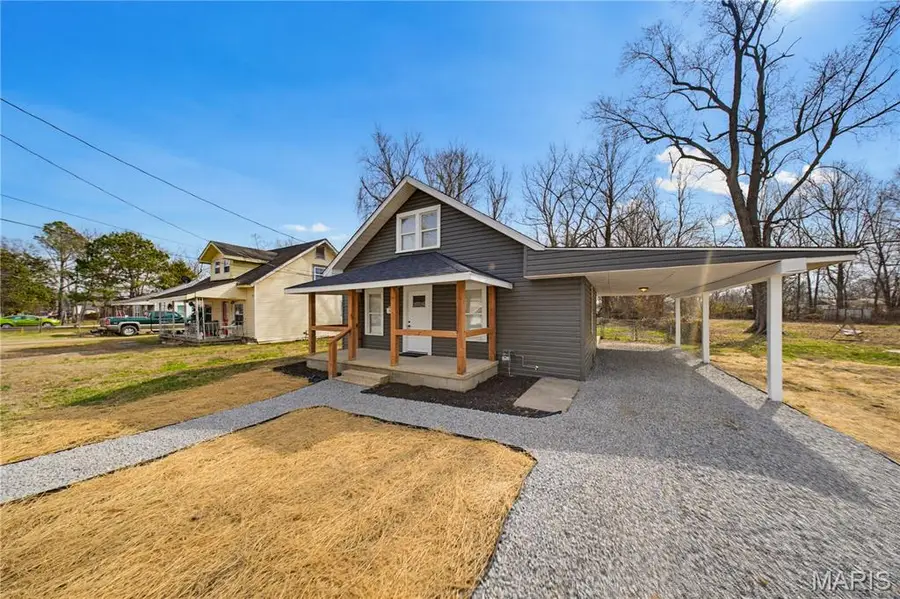 518 W Victor Street, Poplar Bluff, MO 63901 - #3