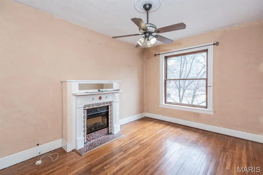 3865 Hartford Street, Saint Louis, MO 63116 - #2