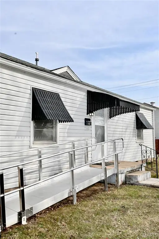 1161 Beverly Drive, Lebanon, MO 65536