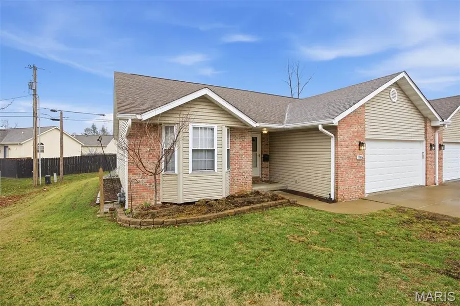 1335 Poplar Street #A, Highland, IL 62249 - #2